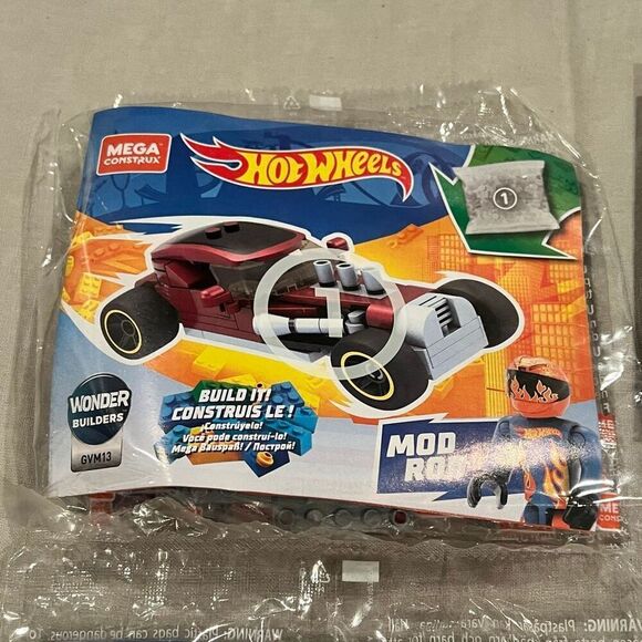 MEGA Hot Wheels Car Customizer Construction Set, Building Toys For Kids Ages 5+ - Picture 5 of 9